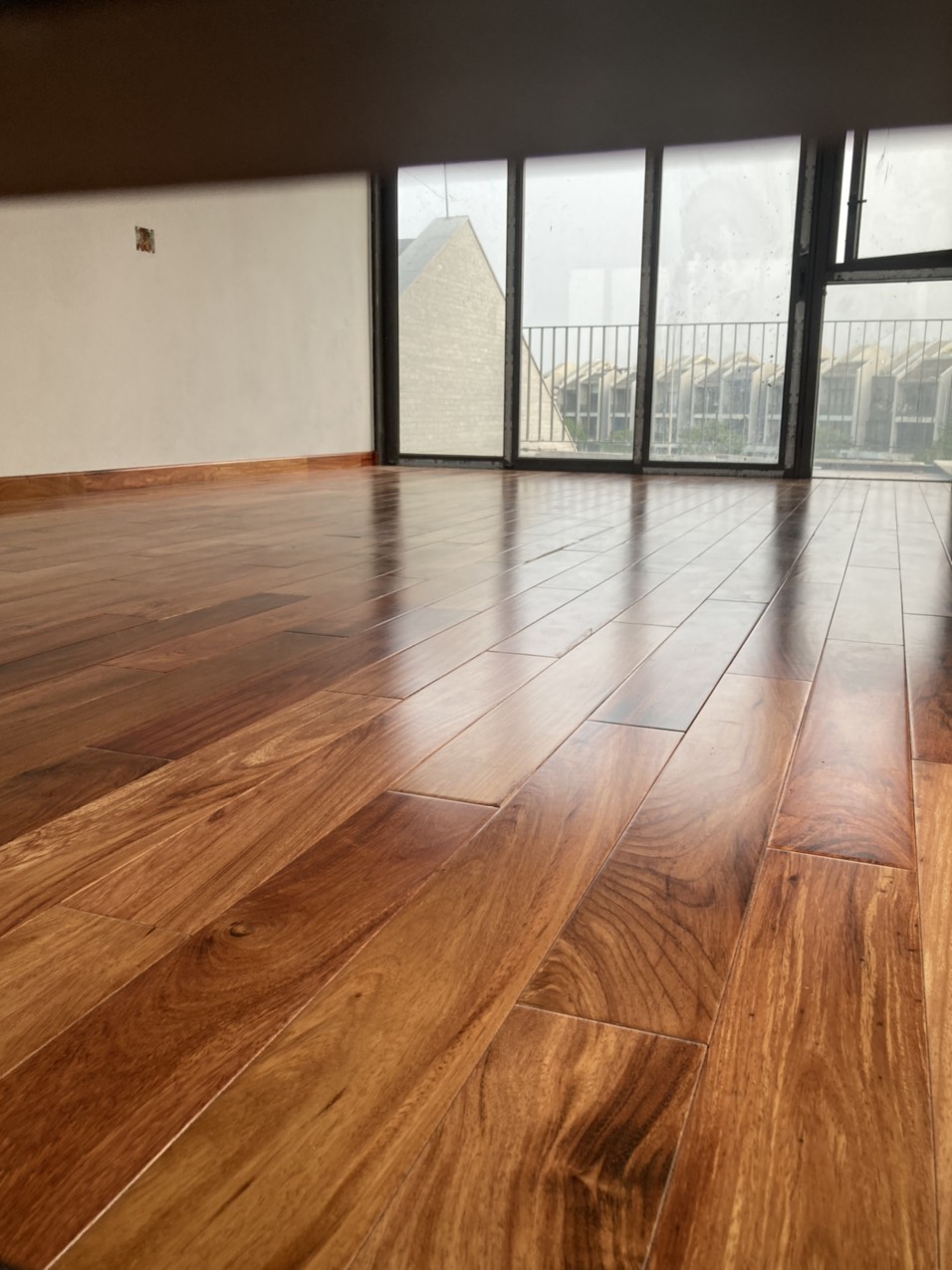 Sàn Gỗ Công Nghiệp Đà Nẵng – Thi Công Chuyên Nghiệp, Giá Tốt Tại Danacomex