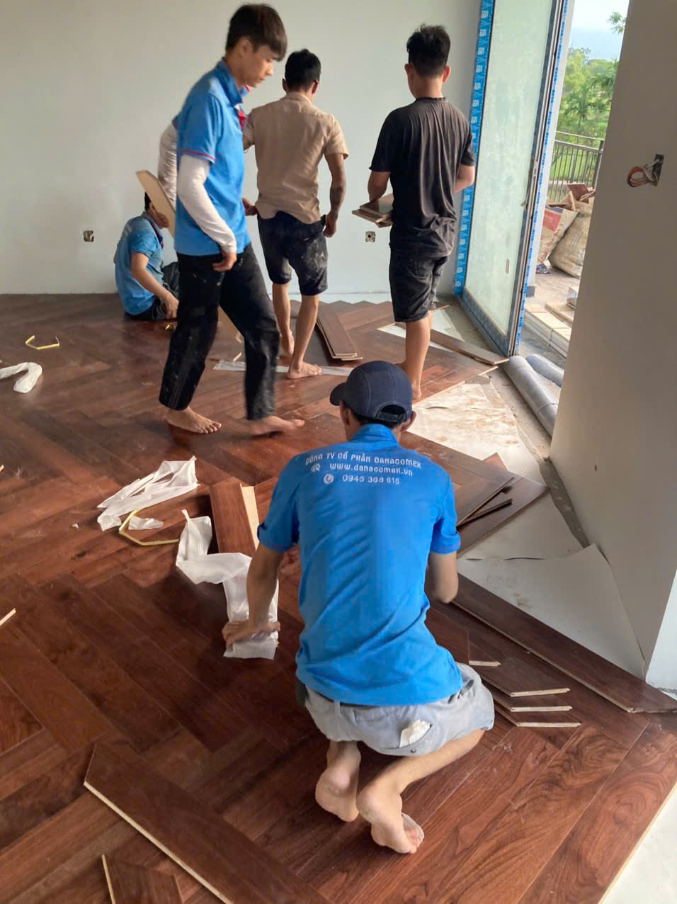 Sàn Gỗ Đà Nẵng – Thi Công & Phân Phối Sàn Gỗ Cao Cấp | Danacomex