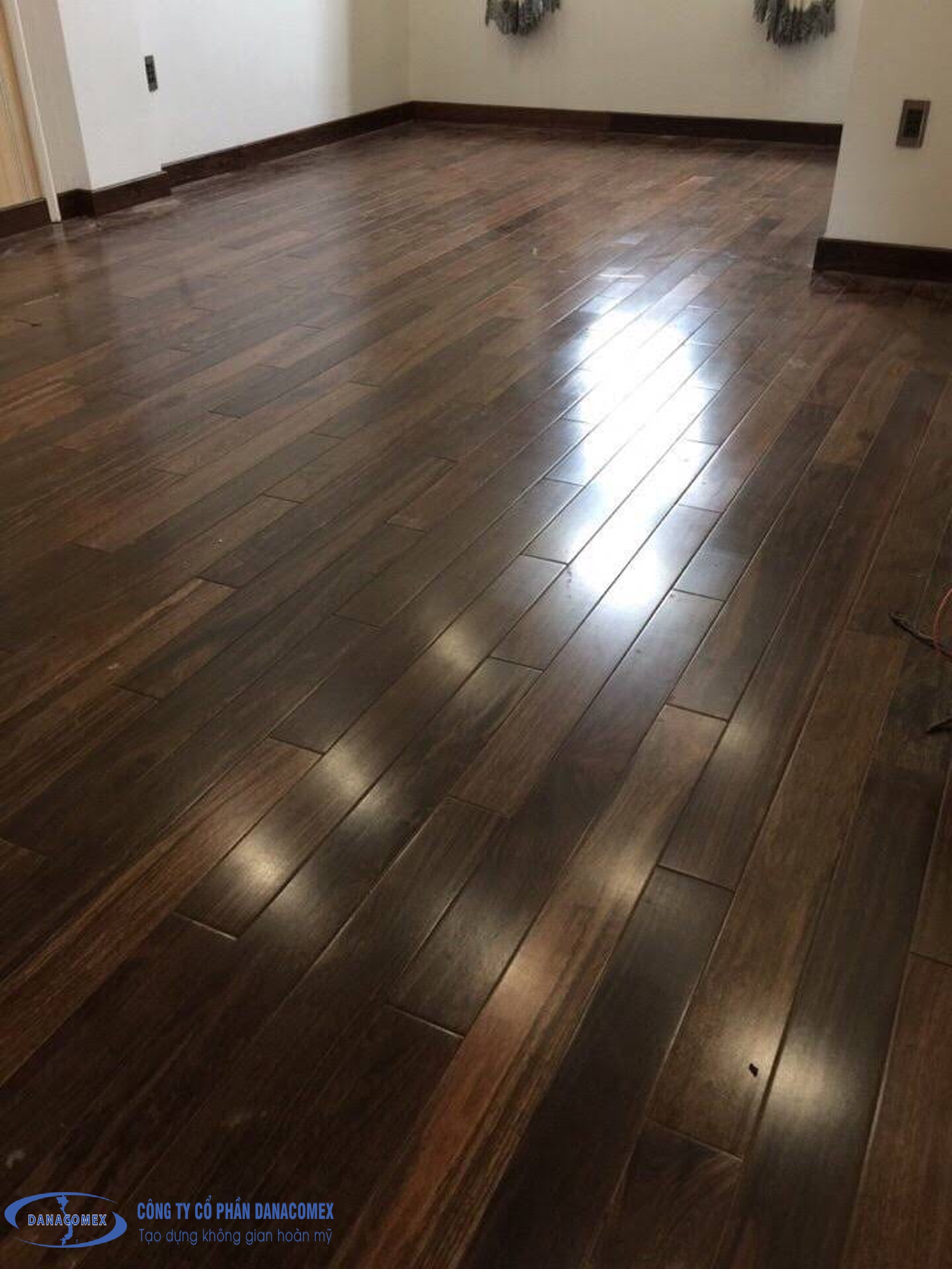 Sàn Gỗ Tự Nhiên Chiu Liu – Vật Liệu Cao Cấp Cho Không Gian Sang Trọng